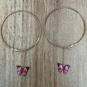 Gold hoop butterfly 🦋 earrings